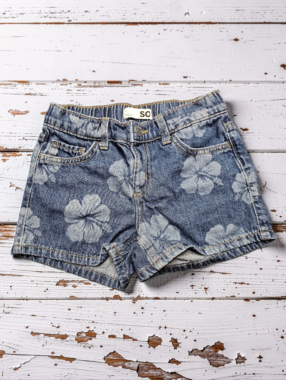 SO Denim Shorts With White Flowers All Over. Super Cute! Size 8.